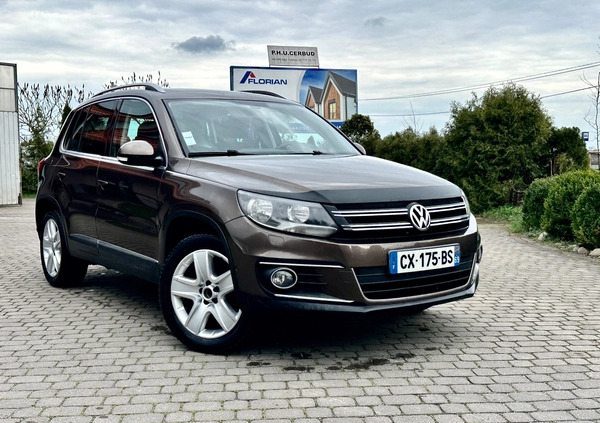 Volkswagen Tiguan cena 39900 przebieg: 172555, rok produkcji 2012 z Ostrołęka małe 106